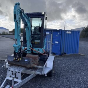 Kobelco SK17SR-3E avec Remorque + 3 GODETS