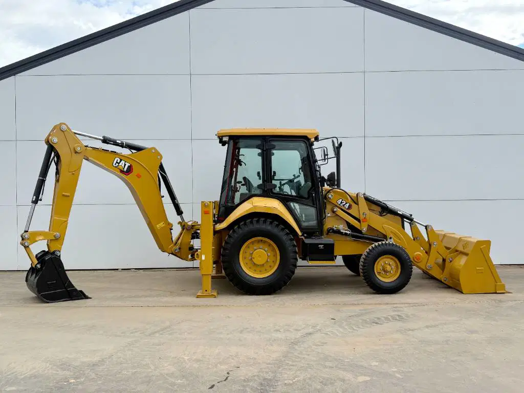 Caterpillar 424 - 2026- Neuf