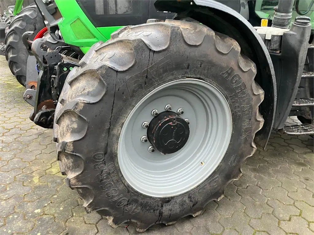 Deutz-Fahr Agrotron 6190 TTV Black Weeks - 2014 – Image 12