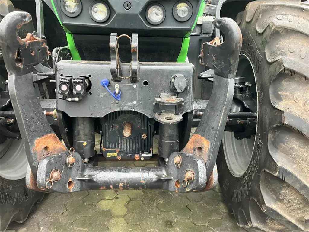 Deutz-Fahr Agrotron 6190 TTV Black Weeks - 2014 – Image 15