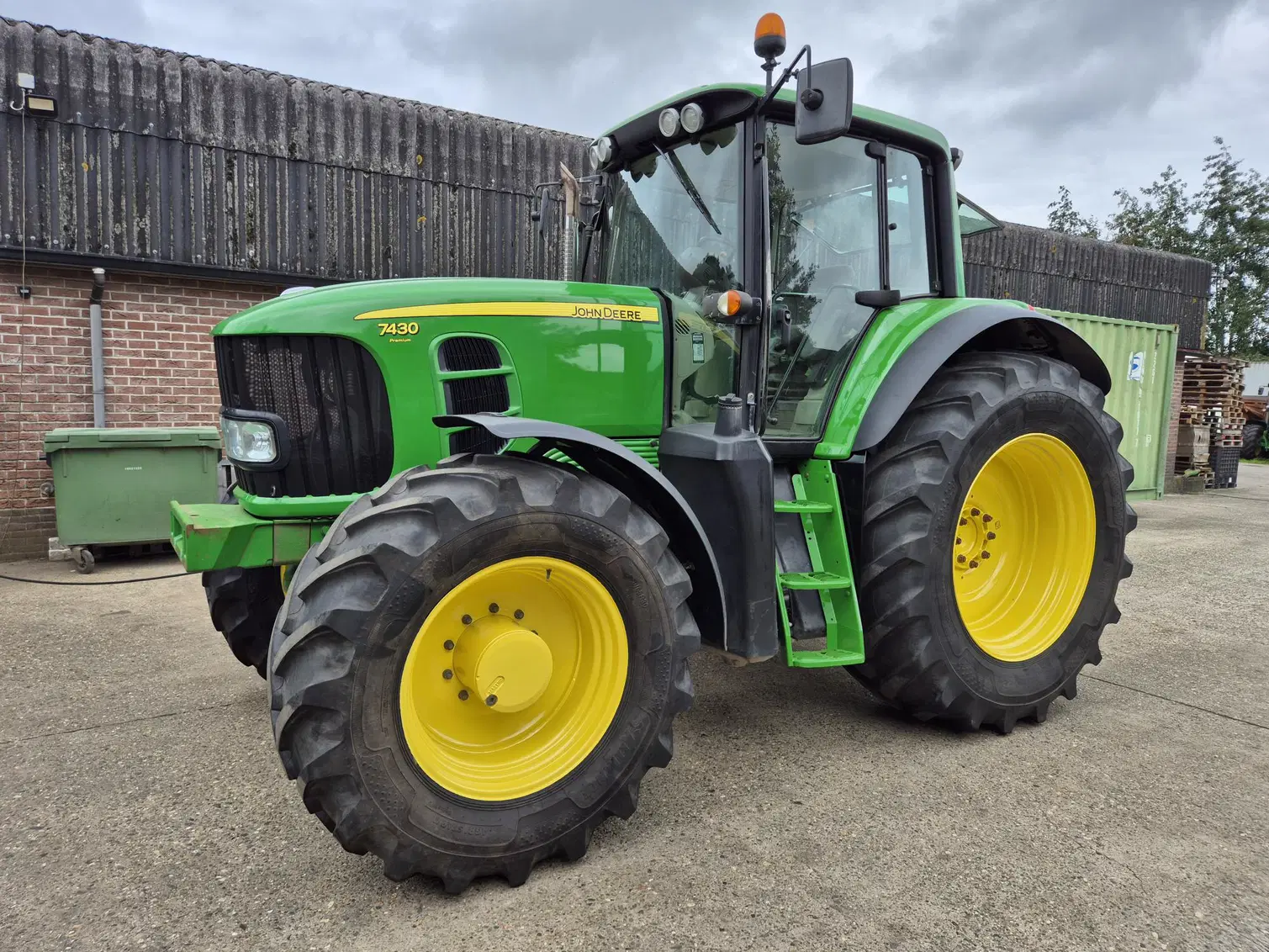 John Deere 7430 Premium 50 km/h AutoQuad freins pneumatiques – Image 2