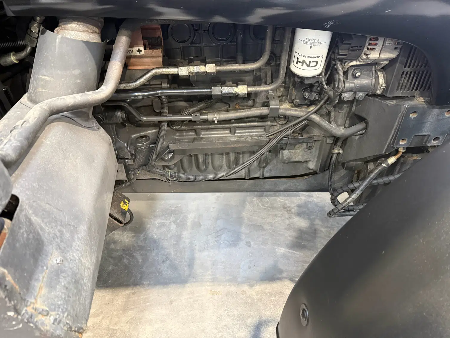 New Holland T6050 – Image 21