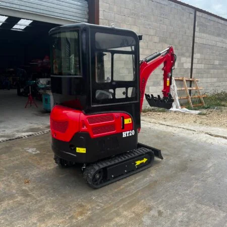 Mini-pelle HT20 – Cabine Engin Neuf / Matériel Neuf – Image 3