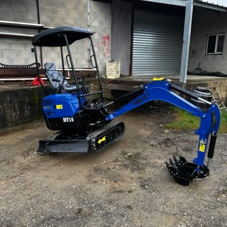 Mini-pelle HT16 – Essence Engin Neuf / Matériel Neuf – Image 6